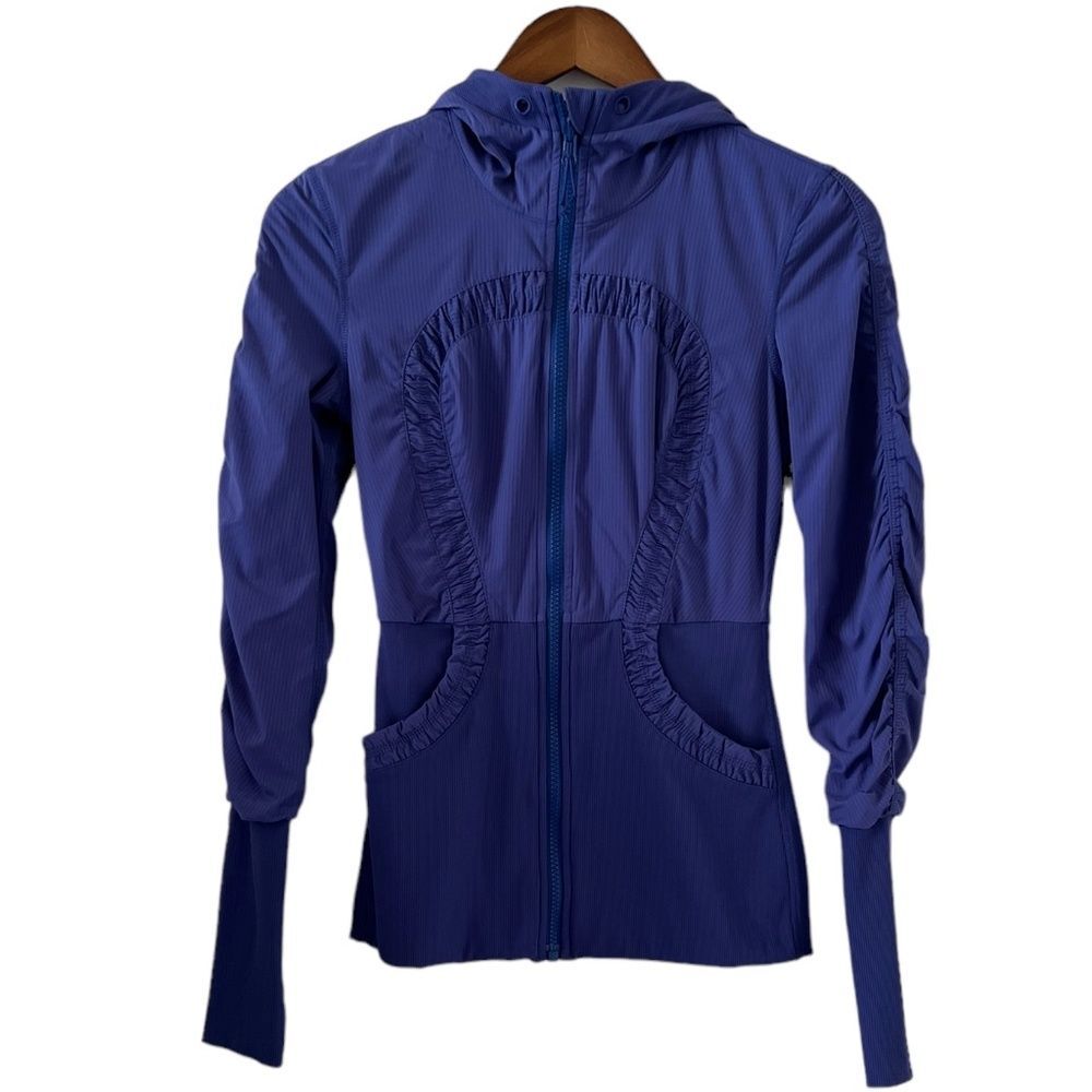 Lululemon Reversible Dance Studio Hooded Jacket Size 4